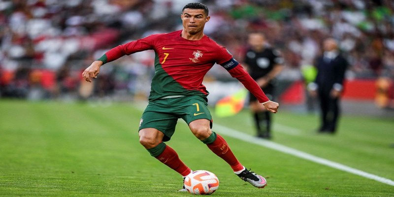 Ronaldo thường xuyên đưa Bồ Đào Nha trở thành ứng cử viên Euro sáng giá
